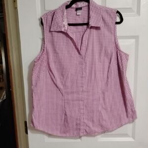 Basic Editions Pink and White Boxy Sleeveless Top